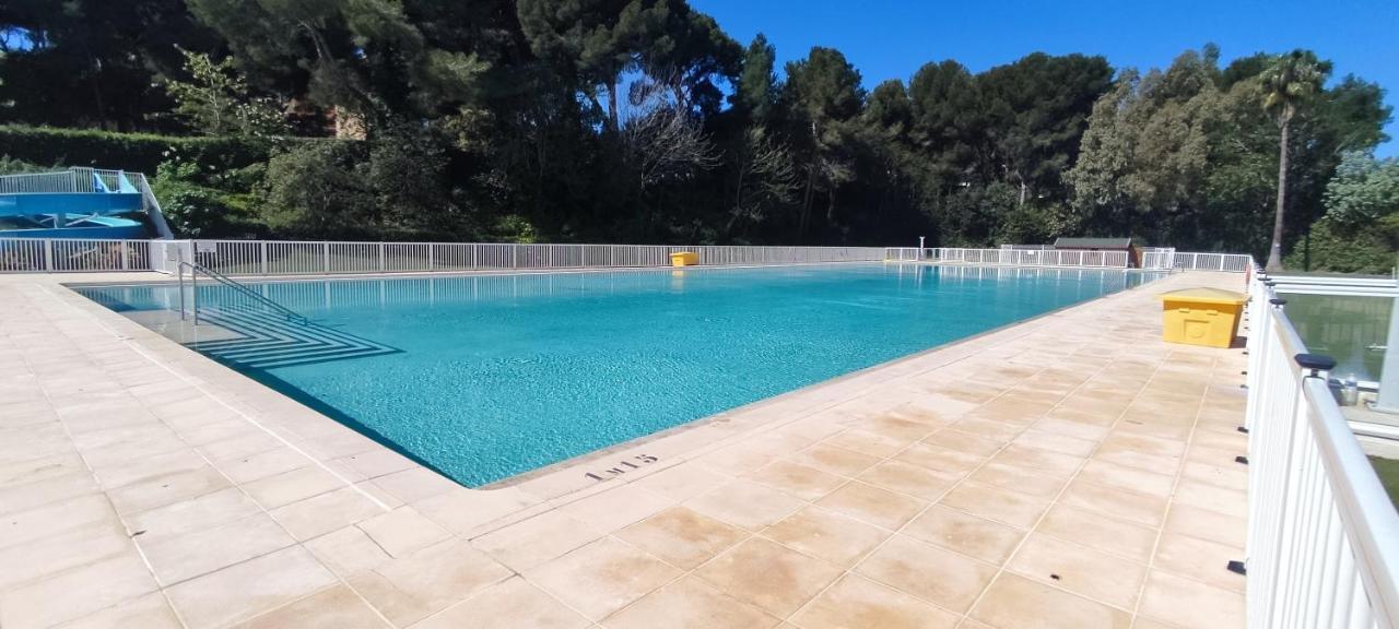 Bel Appartement Avec Piscine Proche Des Plages Сі-Фур-ле-Плаж Екстер'єр фото