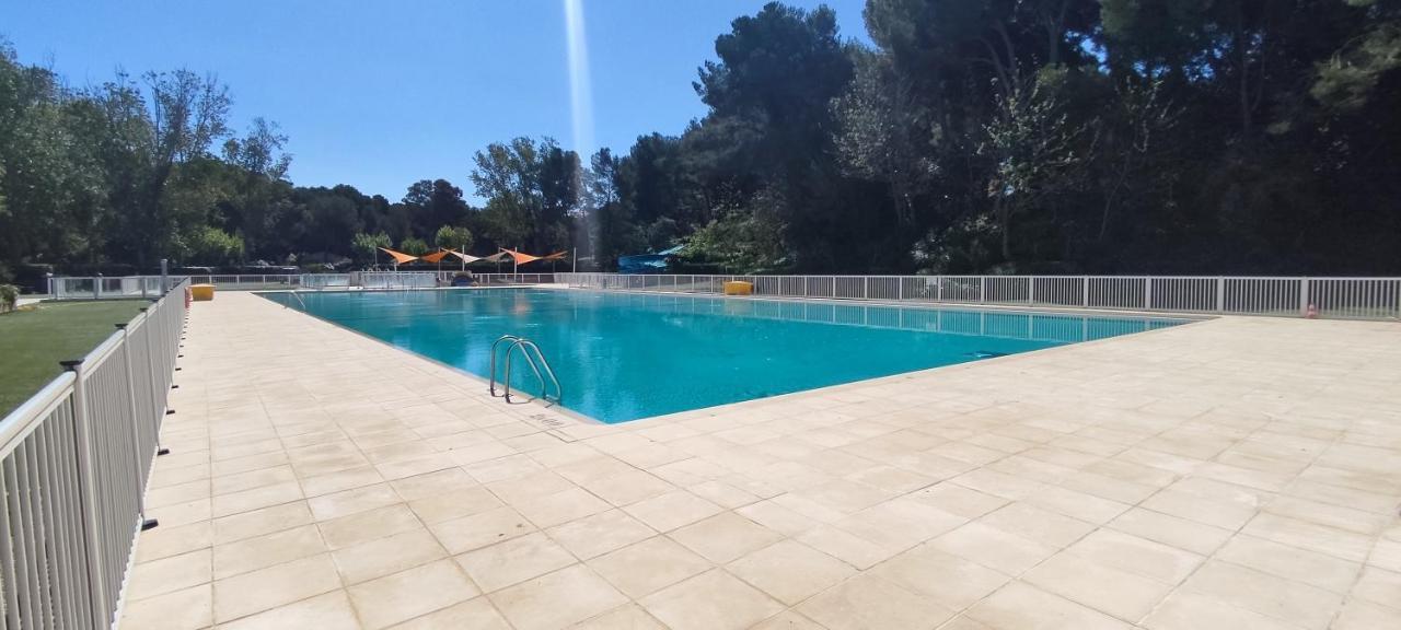 Bel Appartement Avec Piscine Proche Des Plages Сі-Фур-ле-Плаж Екстер'єр фото